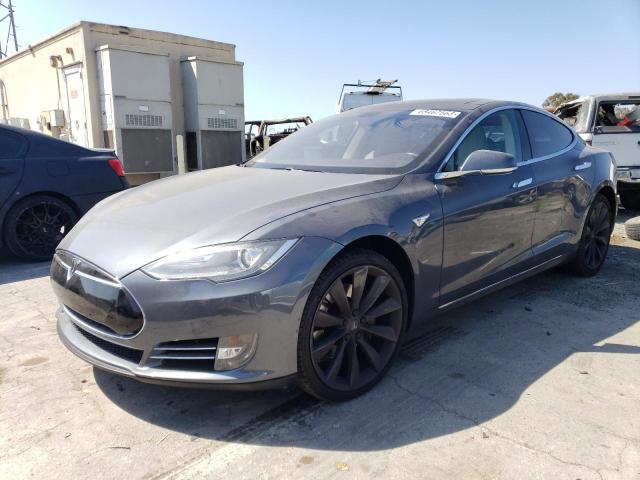 Tesla Model s (2013)