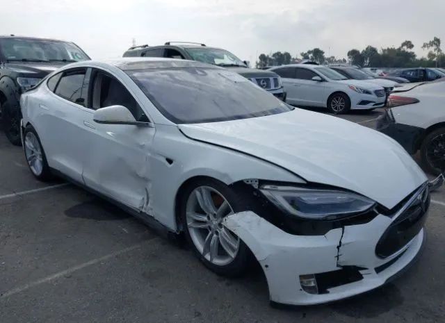 Tesla Model s (2015)