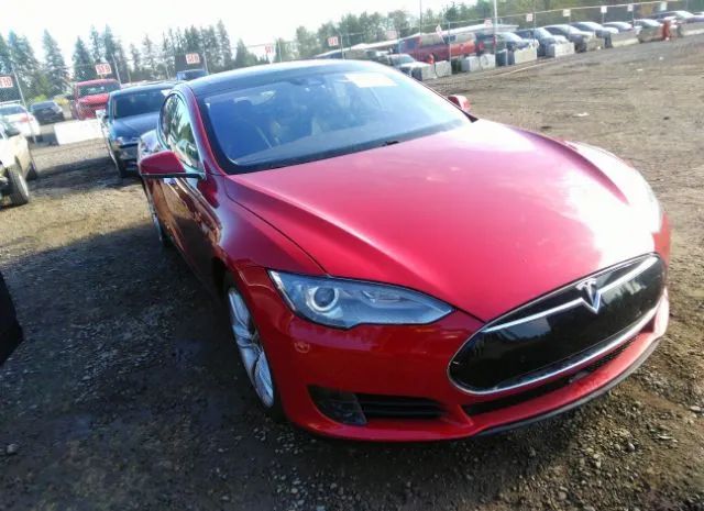 Tesla Model s (2015)
