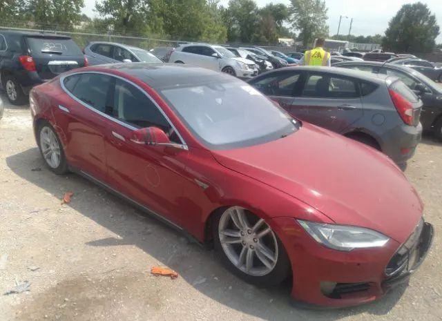 Tesla Model s (2016)