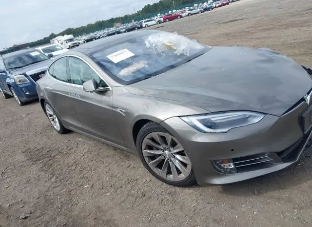 Tesla Model s (2016)