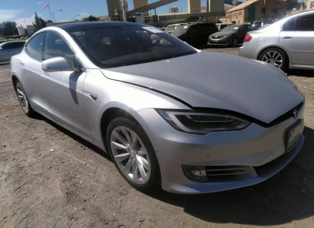 Tesla Model s (2016)