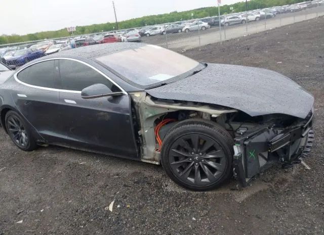Tesla Model s (2017)
