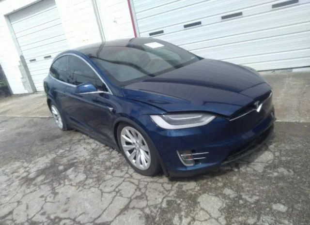 Tesla Model x (2017)