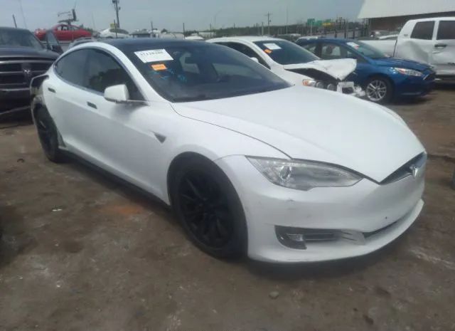 Tesla Model s (2016)