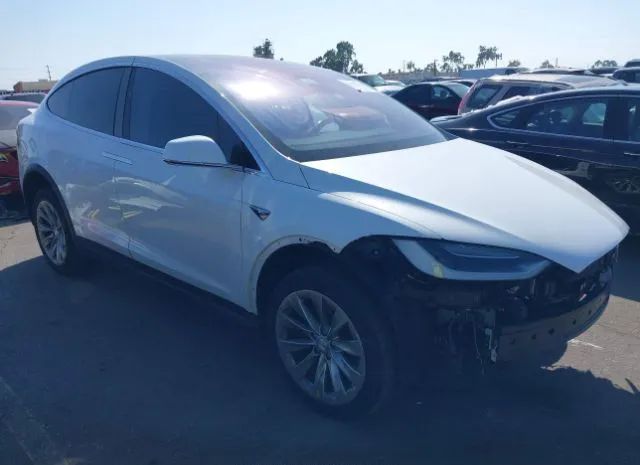 Tesla Model x (2016)