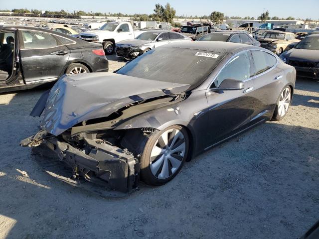 Tesla Model s (2021)