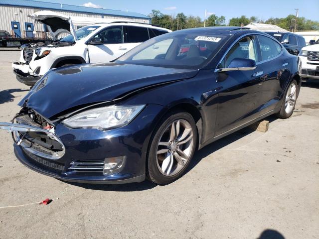 Tesla Model s (2013)