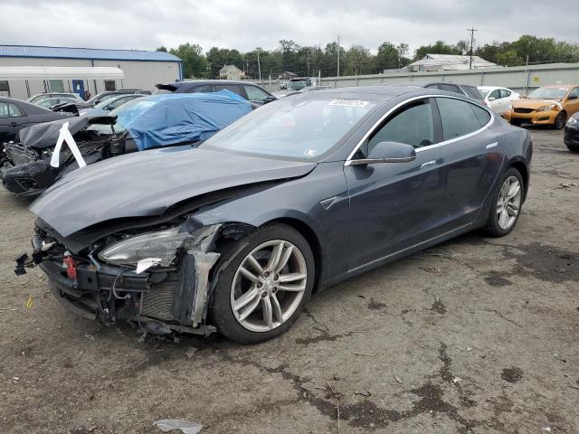 Tesla Model s (2014)