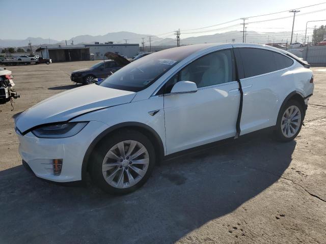 Tesla Model x (2018)
