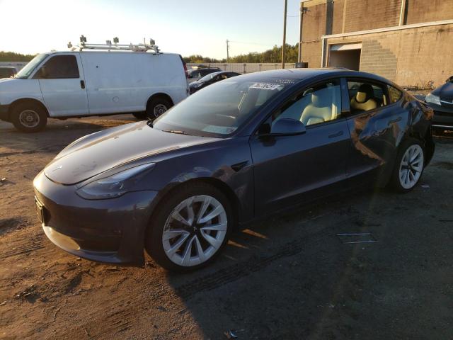 Tesla Model 3 (2022)