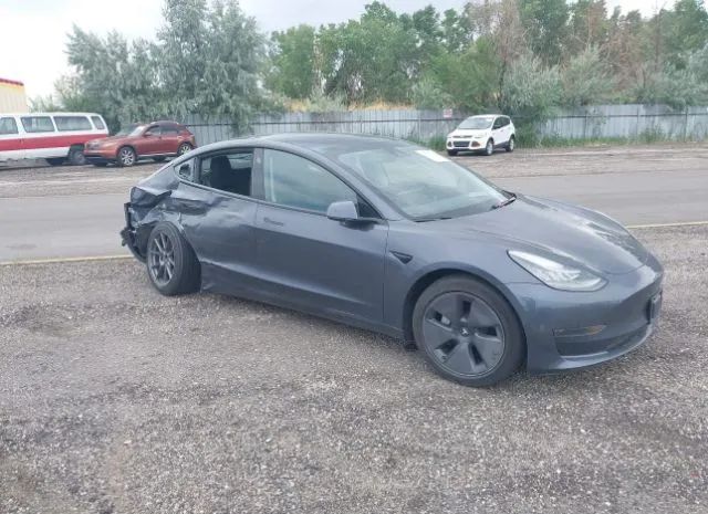 Tesla Model 3 (2021)