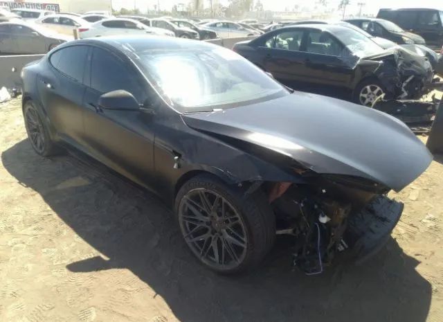 Tesla Model s (2022)