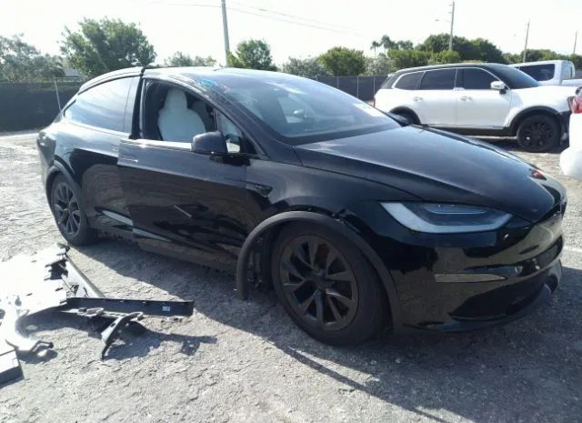 Tesla Model x (2022)