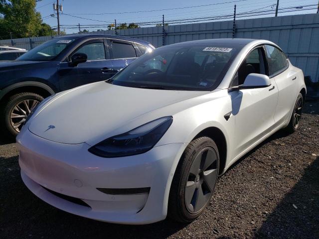 Tesla Model 3 (2022)