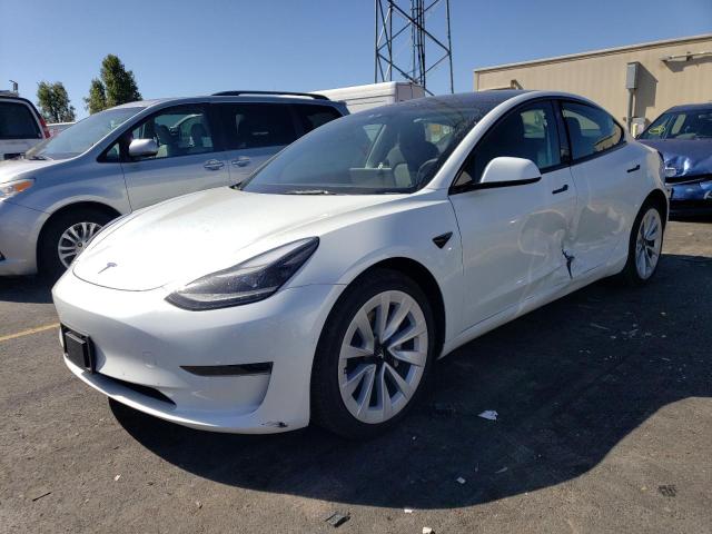 Tesla Model 3 (2022)