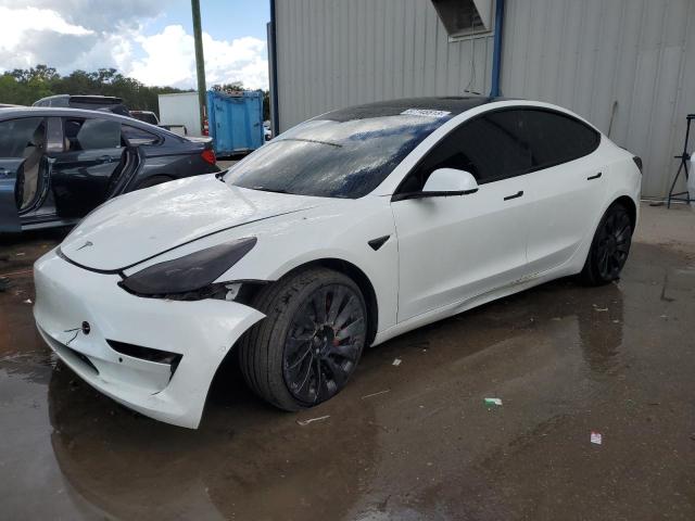 Tesla Model 3 (2022)