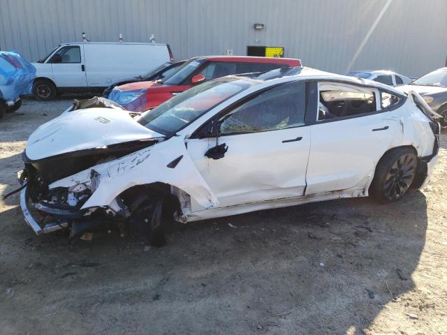 Tesla Model 3 (2023)