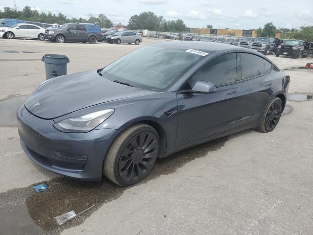 Tesla Model 3 (2022)