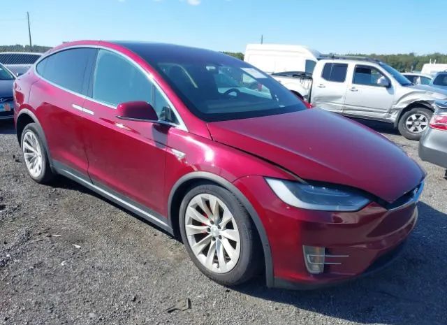 Tesla Model x (2016)