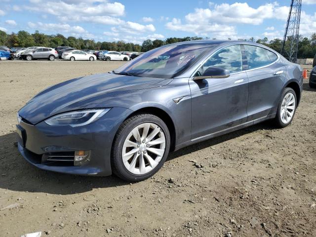 Tesla Model s (2017)
