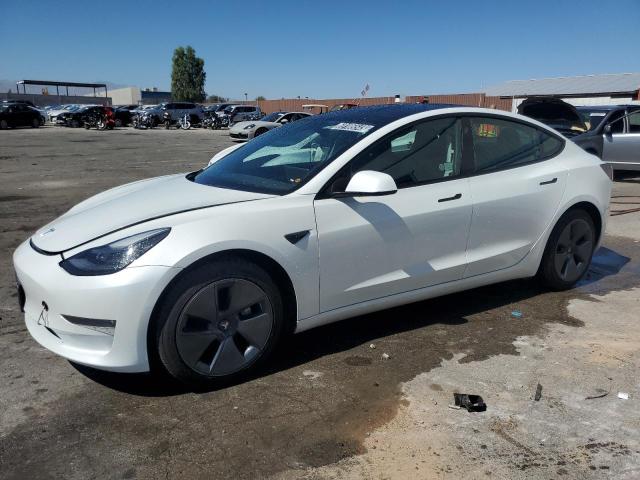 Tesla Model 3 (2022)