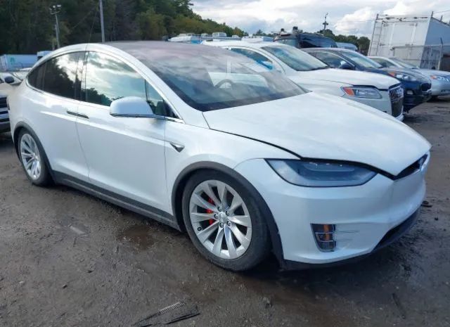 Tesla Model x (2019)