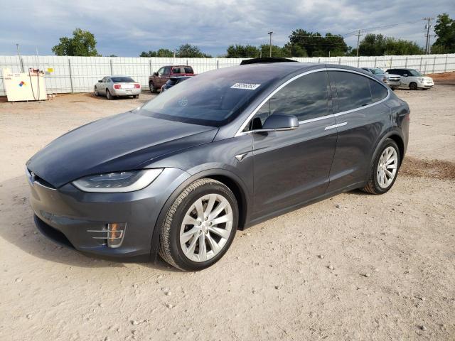 Tesla Model x (2017)