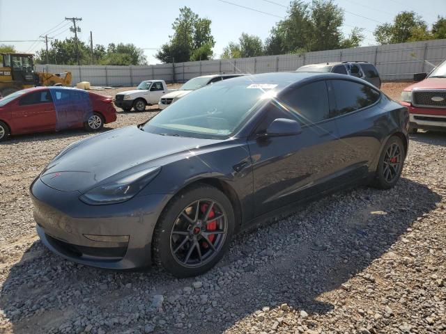 Tesla Model 3 (2021)
