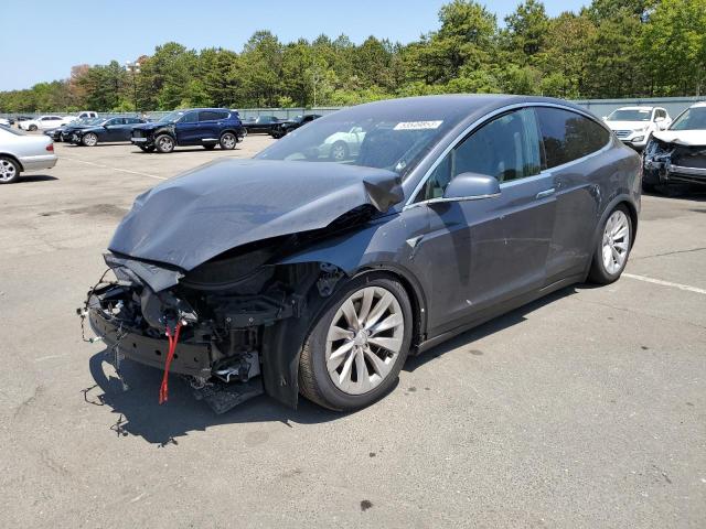 Tesla Model x (2020)