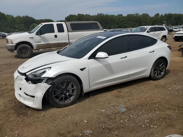 Tesla Model 3 (2021)