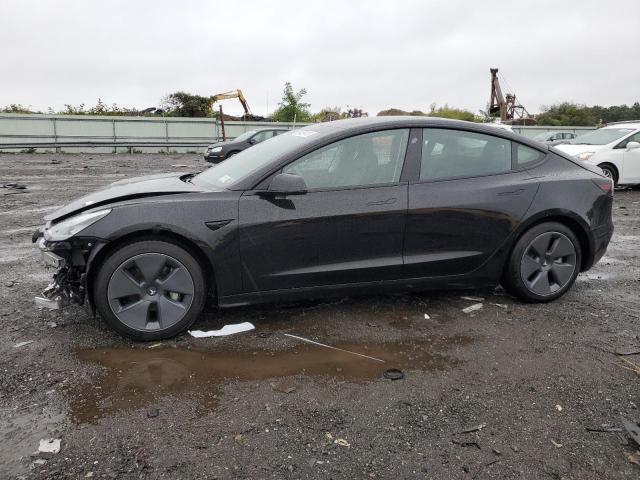 Tesla Model 3 (2021)