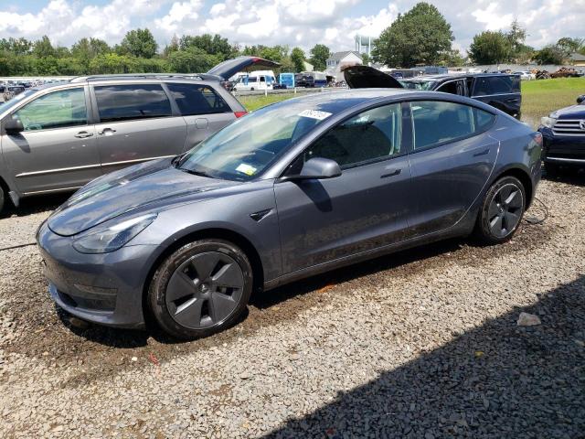 Tesla Model 3 (2023)