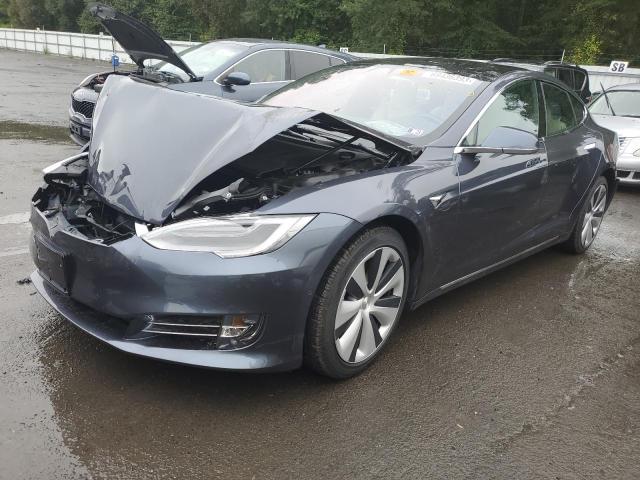 Tesla Model s (2020)
