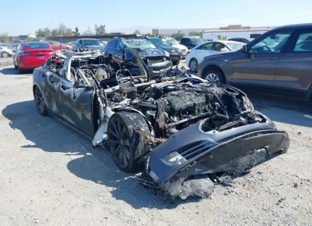 Tesla Model s (2015)