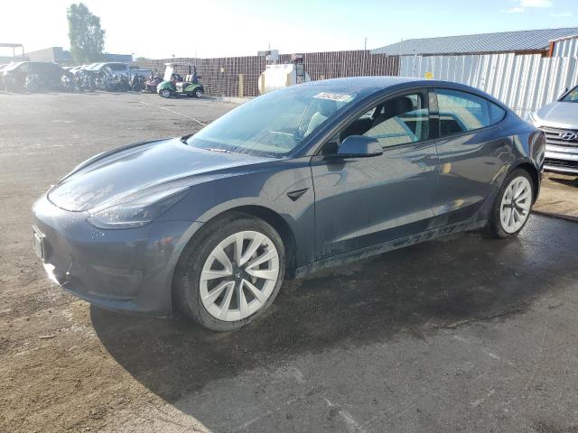 Tesla Model 3 (2022)