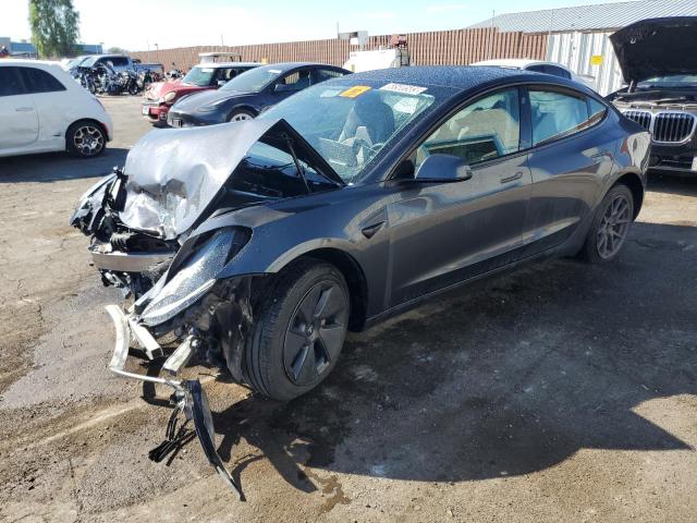 Tesla Model 3 (2023)