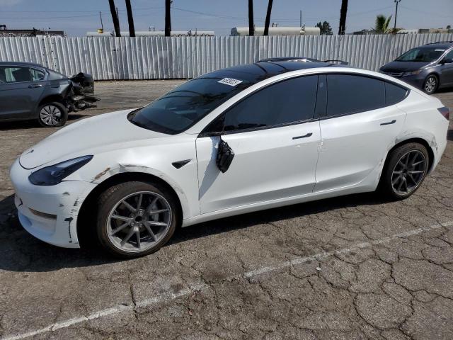 Tesla Model 3 (2022)