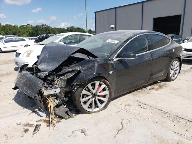 Tesla Model 3 (2019)