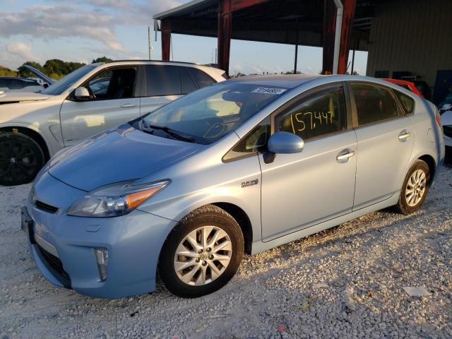 Toyota Prius plug (2012)