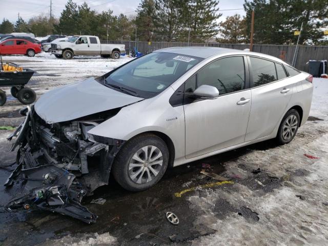 Toyota Prius le (2021)
