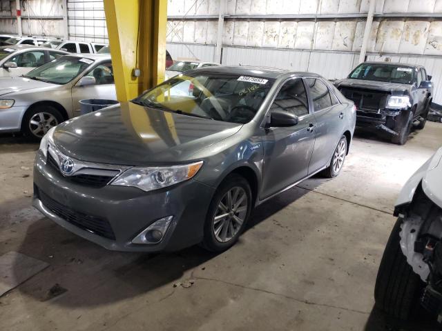 Toyota Camry hybr (2012)