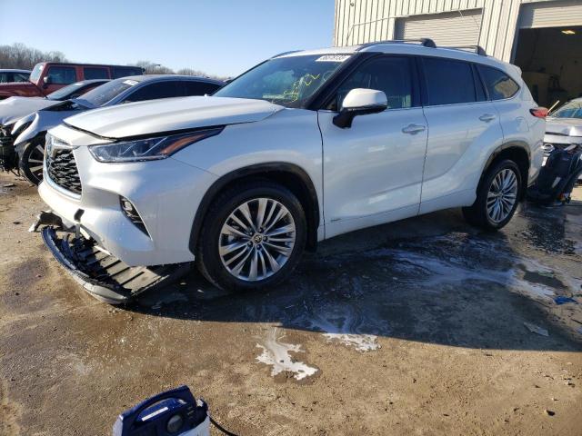 Toyota Highlander (2022)