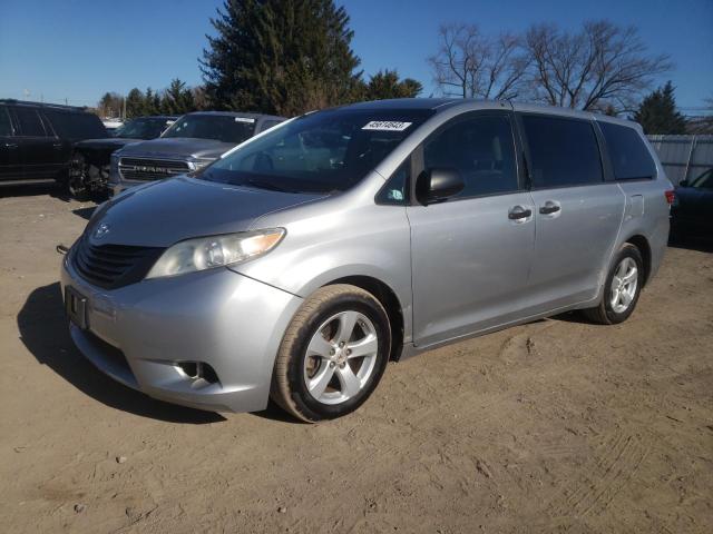 Toyota Sienna (2016)