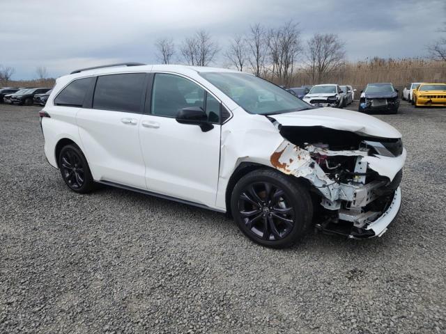 Toyota Sienna xse (2022)