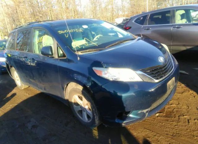 Toyota Sienna (2011)
