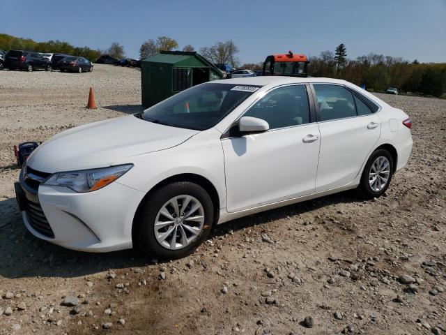 Toyota Camry hybr (2015)