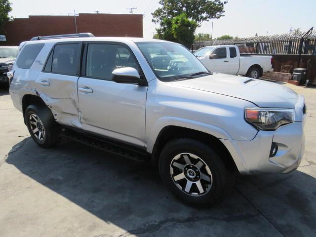 Toyota 4runner sr (2022)