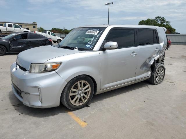 Toyota Scion xb (2015)
