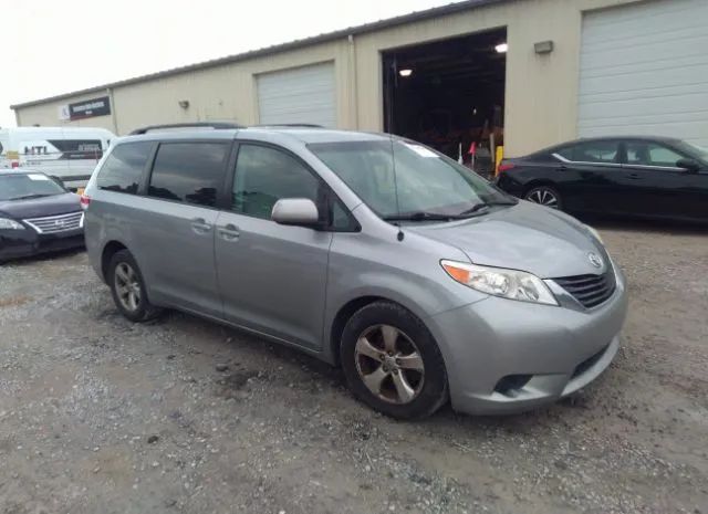 Toyota Sienna (2014)